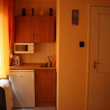 Apartment Amulett Apartmanhaz *